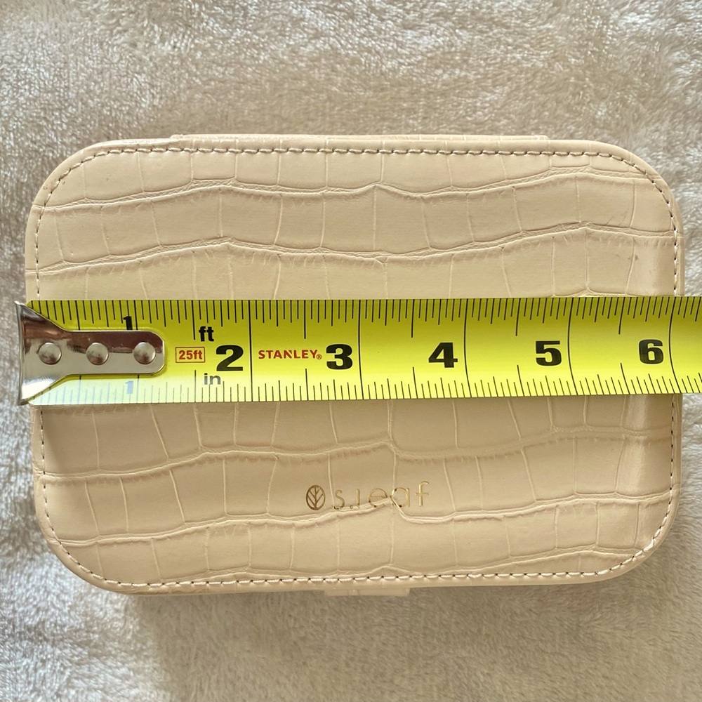 Leather Mirrored Jewelry Case - NWOT - Picture 8 of 9